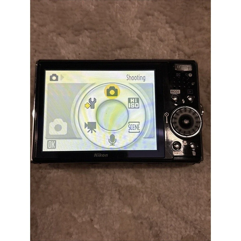 Nikon coolpix s51